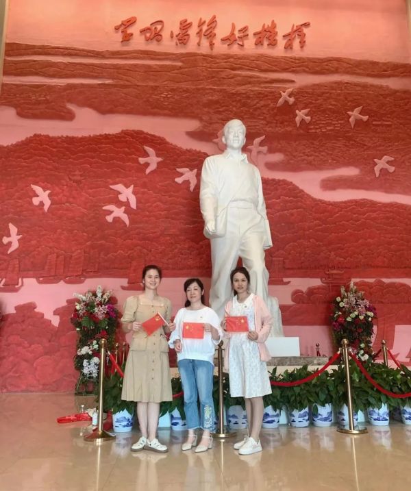 長沙太空金路橋材料有限公司,雙鋼輪壓路機(jī),福格勒瀝青攤鋪機(jī),AC系列,AF系列,SBS系列