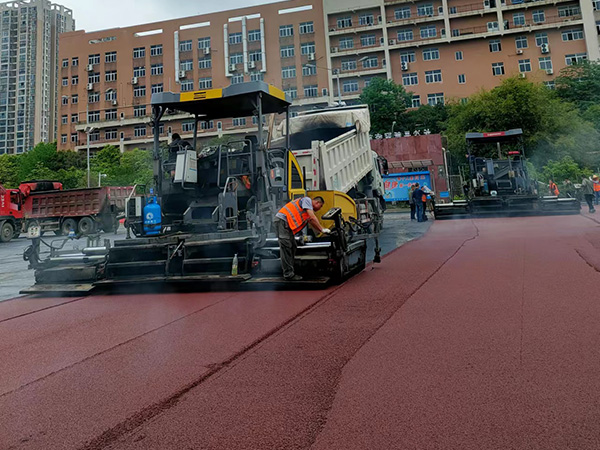 長(zhǎng)沙太空金路橋材料有限公司,雙鋼輪壓路機(jī),福格勒瀝青攤鋪機(jī),AC系列,AF系列,SBS系列